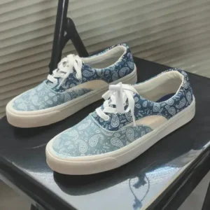 Gadgetorist Vintage Breathable Printed Canvas Shoes