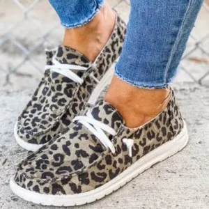 Gadgetorist Women Leopard Casual Flat Loafers Shoes